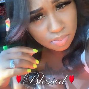 Meet your Posher, Ciera